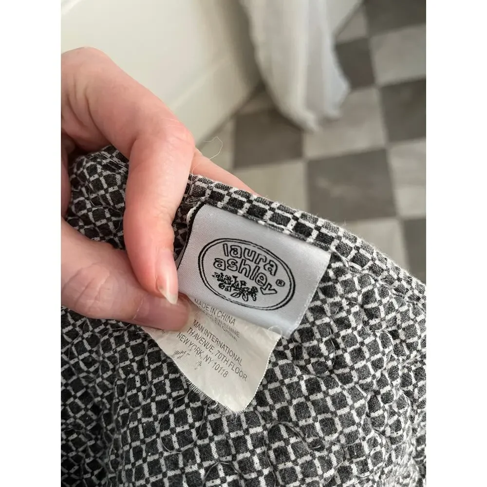 Laura Ashley Black White Toile Floral Quilt Set 87x92 Cotton Cottagecore Bedding - Picture 4 of 5